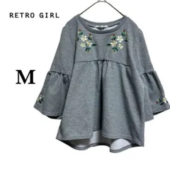 M RETRO GIRL レトロガール カットソー 半袖 トップス 花柄刺繍 フレア フィッシュテール グレー Mサイズ お袖がフレアになっているので風通しも良くこれからの時期にもぴったり♪ S752_2212E1756