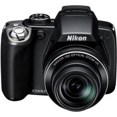 Nikon D7000 18-300mm スーパーズームキット ニコン、「D7000 18-300VR スーパーズームキット」を10月5日に