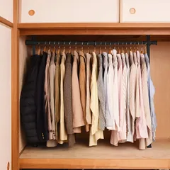 [山善] 突っ張り ハンガーラック 幅73-120×奥行9×高さ80-124cm 押入れ収納 大容量 押入れ 棚 たて・よこ伸縮 かんたん設置 耐荷重30kg 組立品 ブラック WJO-715(BK) 0