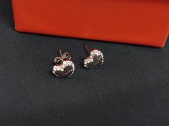 Item thumbnail for item dc3bbf9d-1e47-4e70-ab46-520286595f25