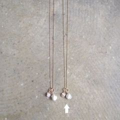 Ouca（ウーサ）ネックレス／10KYG*花びらのような淡水バロックパールの4wayネックレス
