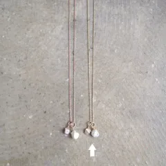 Ouca（ウーサ）ネックレス／　10KYG*花びらのような淡水バロックパールの4wayネックレス