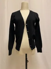 【新品•未使用•タグ付き】GU ジーユー メタルボタンカーディガン 長袖