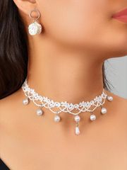 New 3-Piece Women's Jewelry Set: White Lace Hollow Flower Choker Necklace and Stud Earrings, Perfect for Weddings, Engagements, and Parties. Bridal Jewelry Set