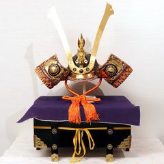 純銀製 兜 金銀工芸家 伝統工芸士 関武比古 兜4号 (剣付) - メルカリ