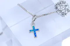 チャーム　クロス　十字架　ブルーオパール　シルバー　スターリングシルバー　ハワイアンジュエリー　ハワジュ　アクセサリー　ネックレス　ペンダント　チェーン別売り　レディース　女性　可愛い　綺麗　上品　プレゼント　ギフト　誕生日　記念日　入学祝い　5,000円