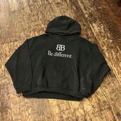 2025年最新】balenciaga パーカー ダメージの人気アイテム - メルカリ