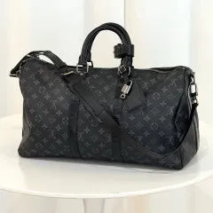 Louis Vuitton(ルイヴィトン) モノグラム エクリプス バンドリエール キーポル 45 旅行かばん