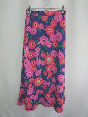 ◇ Θ RODEO CROWNS ロデオクラウンズ 花柄 ロング フレア スカート サイズF ネイビー系 レディース E  【1409100022766】