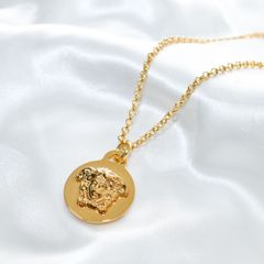 未使用級】VERSACE ヴェルサーチ ネックレス メデューサ ダブル 2連