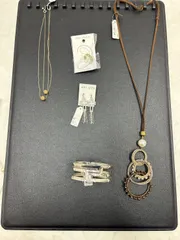 アクセサリー　まとめ売り