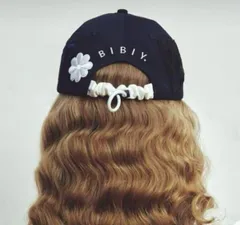 Bibiy. B. CLUB CAP
