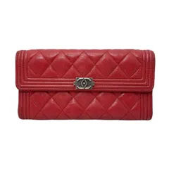 ☆E2253 中古（やや傷や汚れあり） シャネル 2つ折り長財布 ロングフラップウォレット A80286 マトラッセ キャビアスキン ココマーク レッド ボーイシャネル BOY CHANE