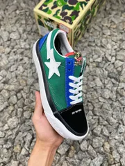【今日特価】BAPE X Vans Old Skool コラボレーション スニーカー！送料無料！在庫限定のお得な価格です！