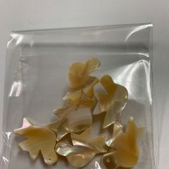 白蝶貝　鳥型パーツ8個
