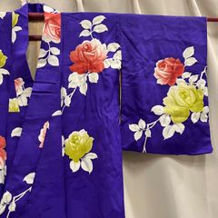 【特価】逸品 美品 正絹 アンティーク着物 ちりめん 大輪花模様 大正浪漫 女性 婦人 レディース 和装小物 和装 着物 留袖 訪問着 振袖 浴衣 B111319