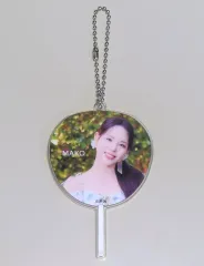 【中古】キーホルダー MAKO アクリルうちわキーホルダー 「NiziU Live with U 2023 ”ココ!夏 Fes.” -Stadium Special- オンラインくじ」 D賞