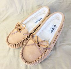 【新品未使用】ミネトンカ レディース モカシン キルティ Minnetonka　ダスティーブラウン25＆26cm
