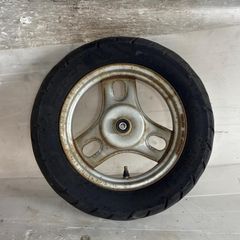 アドレスv125G フロントホイール タイヤ未使用3.00-10 ディスク付
