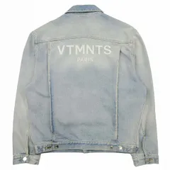 美品 23AW ヴェトモン ベトモン VETEMENTS VTMNTS Embroidered Logo Denim Jacket デニム ジャケット ロゴ 刺繍 エンブロイダリー メタルボタン ジージャン Gジャン VL18JA770Lのサムネイル