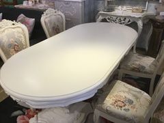 ロココ調ホワイトダイニングテーブル