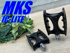 Telspo's Top Recommendation!! Excellent Quality!! MKS IC-LITE 365g Aluminum Flat Pedals with Mikashima Reflectors for Road Bikes, Mini Velos, Cross Bikes, Fixed Gear Bikes, MTBs, and City Bikes. Combined shipping available!! M-1494