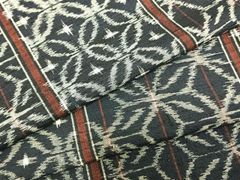 美品】米沢織 紬さがの 八寸名古屋帯 スワセンイ 眼鏡織 格子柄 正絹