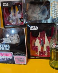 スターウォーズ　スターシップ４機まとめ売りリモコンミレニアム・ファルコン　スノースピーダー　Ａウイング　アナキンのインターセプター