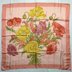 2509-128｜美品｜セリーヌ スカーフ シルク グレージュ タグあり 2509-128｜美品｜セリーヌ スカーフ シルク グレージュ タグあり