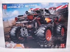 ブロックのラジコン レゴ （LEGO）テクニック互換 4×4モンスタートラック