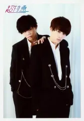 【中古】生写真(男性) 超特急/カイ(小笠原海)・タクヤ(草川拓弥)/膝上・衣装黒・白・カイ肩に手・背景白/「BULLET TRAIN Arena Tour 2018 GOLDEN EPOCH」埼玉公演限定 生写真第61弾