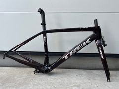【USED美品】 TREK MADONE 7 トレック マドン リムブレーキ ロードバイク 47 エアロロード 【送料無料】