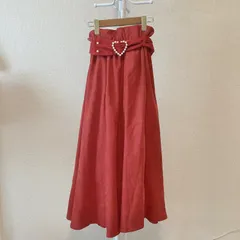 【2月末まで出品】赤色ベルトスカート