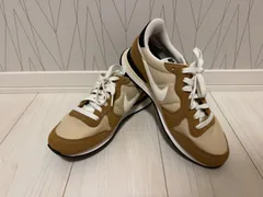 NIKE ナイキ　インターナショナリスト　828041-701 24.5cm