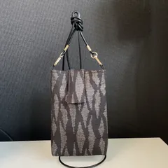 674 おでかけバック 白大島 正絹 着物リメイク 大島紬 D-610ハンドメイド 正絹 大島紬 着物リメイク 縦型ショルダー