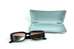 ジエントルモンスターANTENA.Cストーン 装飾ブラックサングラス Antena.C 01 | Gentle Monster JP 公式オンラインストア