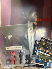 チェンソーマン 一番くじ くじ 夜 グッズ 4 種 セット キーリング アクリル ポスター