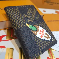 2025年最新】louis vuitton nigo 財布の人気アイテム - メルカリ
