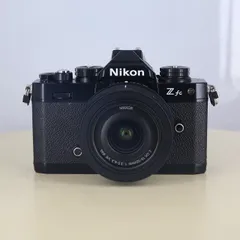 【美品】Nikon Zfc 本体レンズ2種等 まとめ売り ニコン Zf 40mm f/2（SE）レンズキット (ブラック) – トキワカメラ