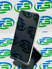 iPhone SE 第3世代 64GB スターライト SIMフリー ランクB 送料無料