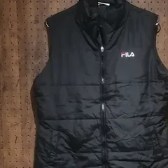 2025年最新】フィラ fila ベストの人気アイテム - メルカリ