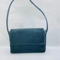 GUCCI ハラコネイビー レザー クラッチバッグ すぐ届く！GUCCI(グッチ) エンボス レザー クラッチバッグ