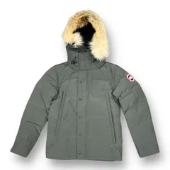 新品 定価234300円 国内正規  CANADA GOOSE Wyndham Parka Fusion Fit Heritage ウィンダム パーカー ダウンジャケット コート カナダグース 3808MA　S グレー 62988Aのサムネイル