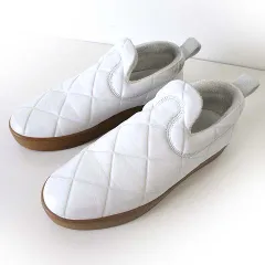 ボッテガヴェネタ BOTTEGA VENETA スリッポン シューズ レザー キルティング エンボス スニーカー 本革レザー 42 白 ホワイト 27.0cm 26.0cm くつ 靴のサムネイル