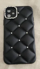 iPhone14ケース　ブラック・キルティング