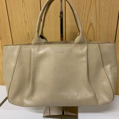 42 FURLA フルラ トートバッグ ベージュ F118010