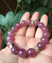 究極品質　愛と安らぎを象徴する宝石　幻のロイヤルパープルスターローズクォーツ 究極品質 愛と安らぎを象徴する宝石 幻のロイヤルパープルスターローズ