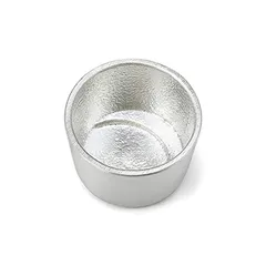 本錫製　絵変花草文　盃　ぐい呑　五客　在銘　時代箱　C　5368 本錫製 絵変花草文 盃 ぐい呑 五客 在銘 時代箱 C 5368 - メルカリ