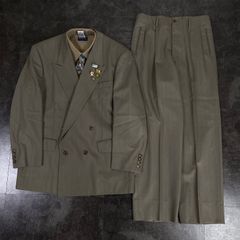 【JAPANESE VINTAGE】5点セット セレモニー MOSCHINO モスキーノ ダブルスーツ セットアップ 上下 カーキ系 Lサイズ 成人式 卒業式 結婚式（ユーロピンズ＆シャツ＆ネクタイ おまけ）No.63