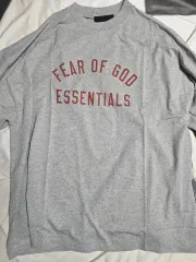 Fear Of God Essentials 正規品 半袖Tシャツ